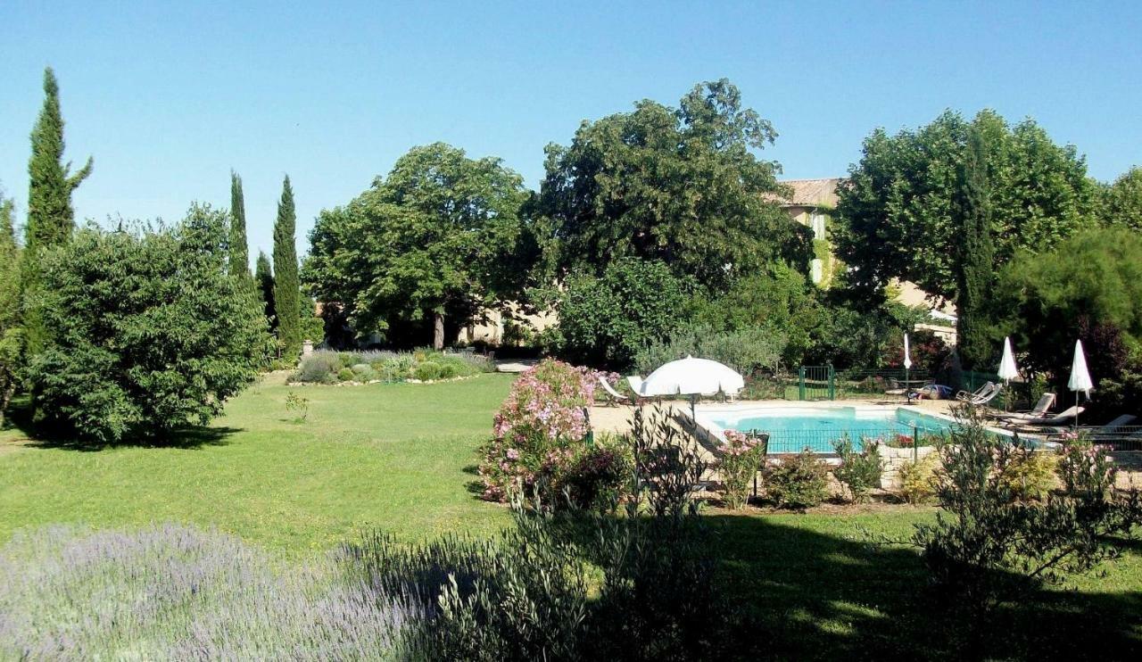 Le Clos Des Freres Gris Bed & Breakfast Екс ан Прованс Екстериор снимка
